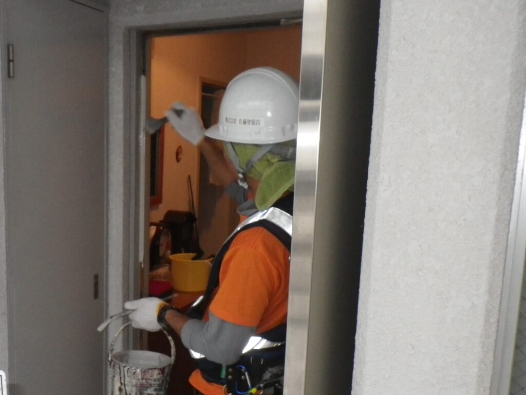 速乾性のある塗料を用いて施工いたします