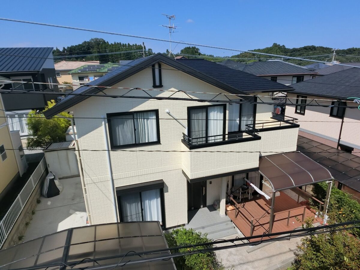 明るく美しい外壁で一新する、清潔感あふれる住まい