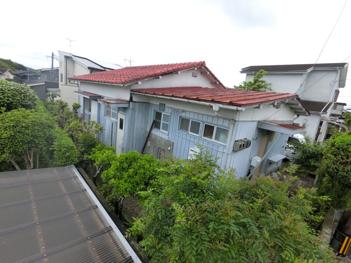 落ち着いた色合いで一新！すっきりとした印象の住まいへ