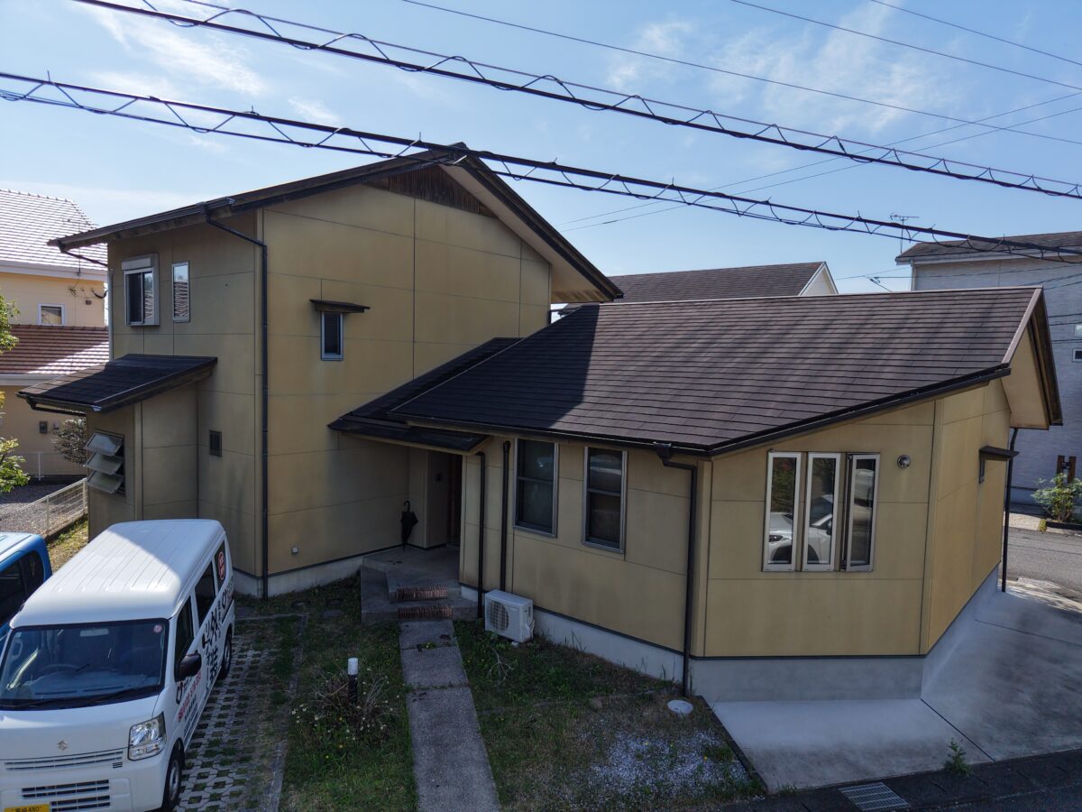 落ち着いたベージュが彩る、統一感のある住まい